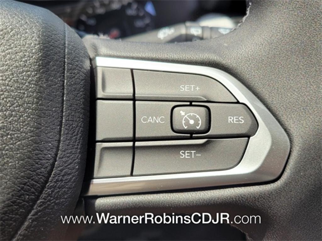 2023 Jeep Compass - $32,339