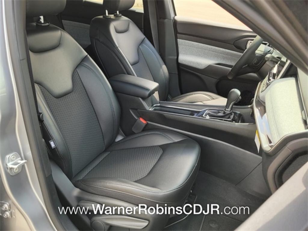 2023 Jeep Compass - $32,339