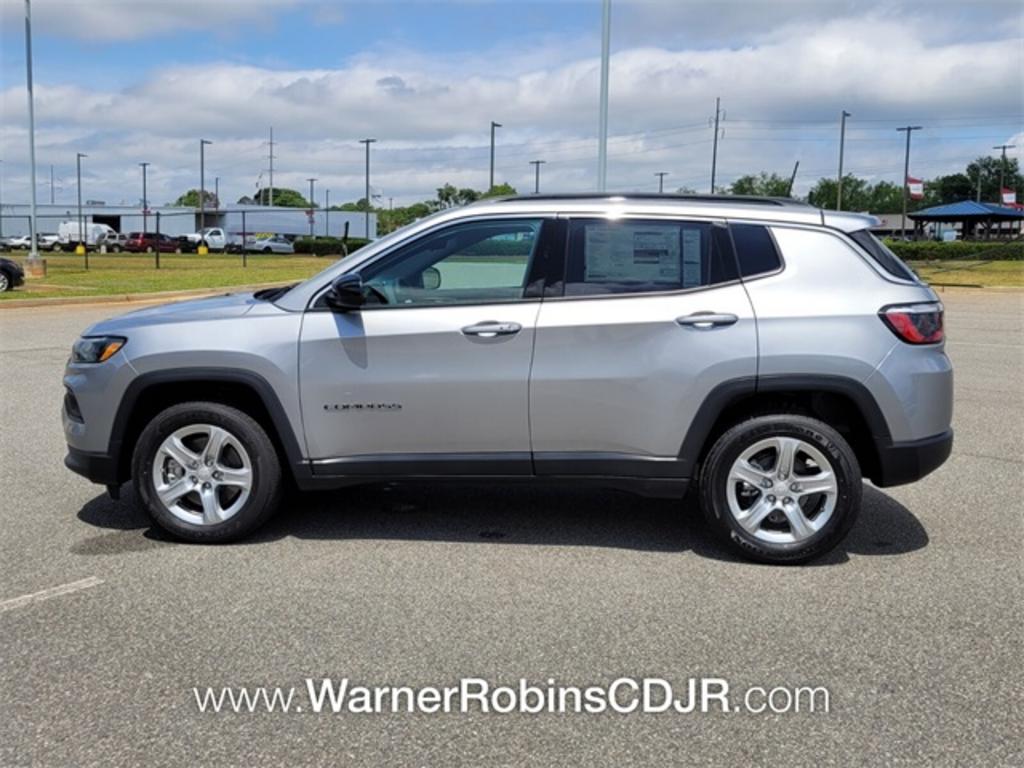 2023 Jeep Compass - $32,339