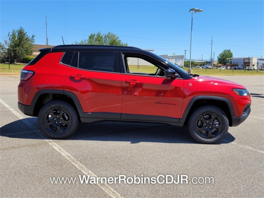 2023 Jeep Compass - $37,990