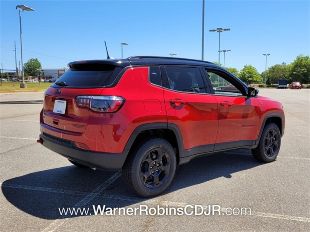2023 Jeep Compass - $37,990
