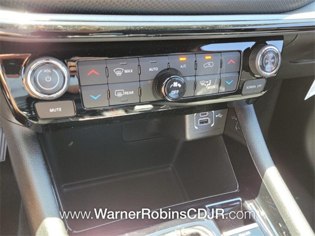 2023 Jeep Compass - $37,990