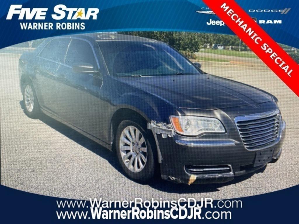2014 Chrysler 300 - $7,000