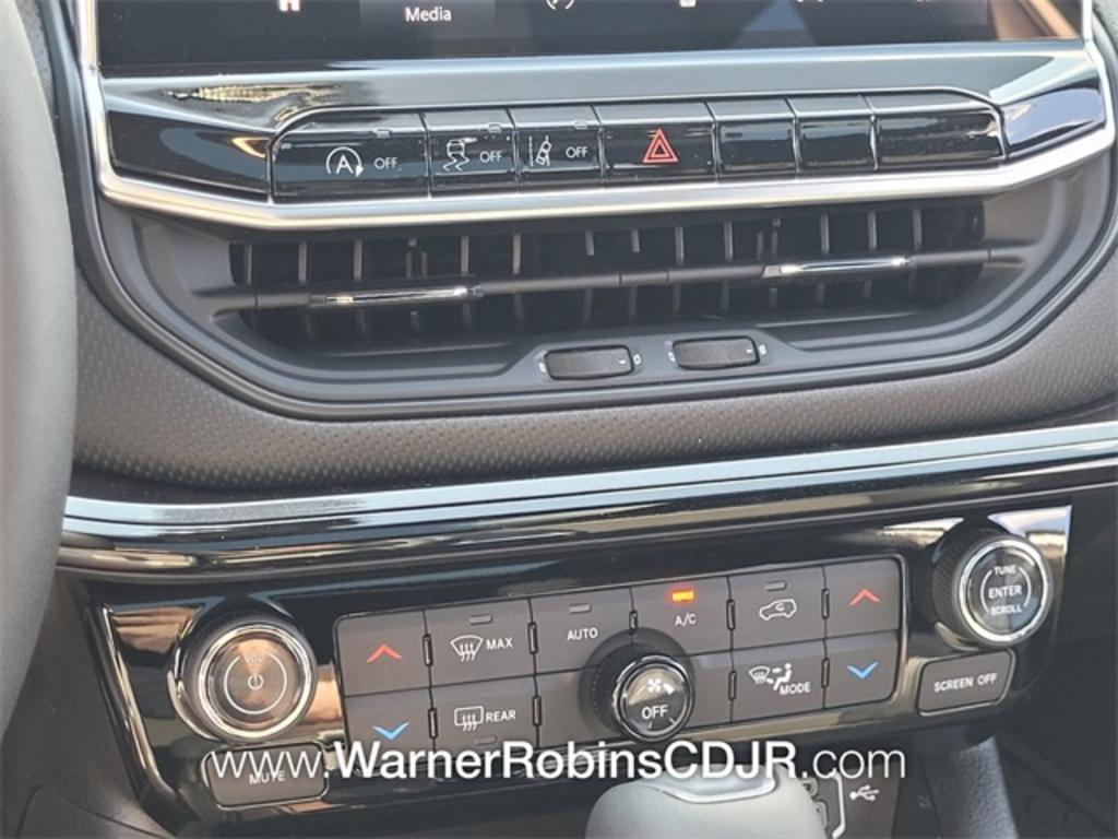2023 Jeep Compass - $37,442