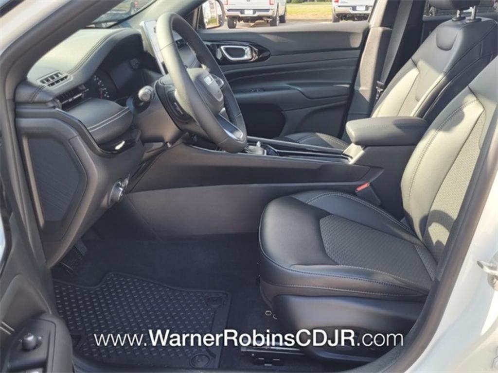 2023 Jeep Compass - $37,442