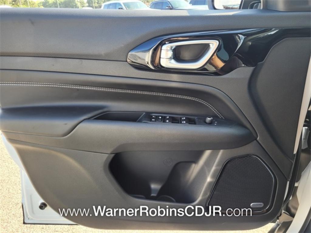 2023 Jeep Compass - $37,442