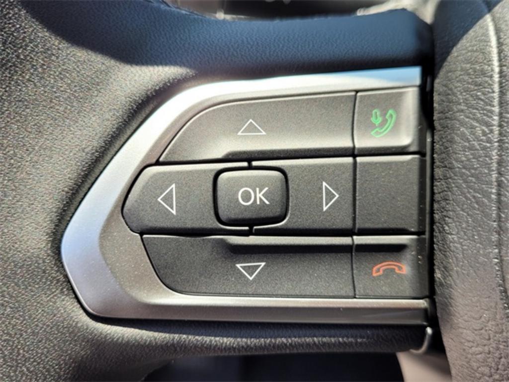 2023 Jeep Compass - $37,113