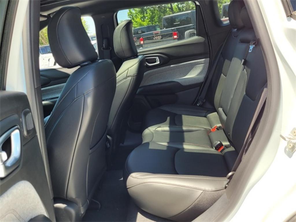 2023 Jeep Compass - $37,113