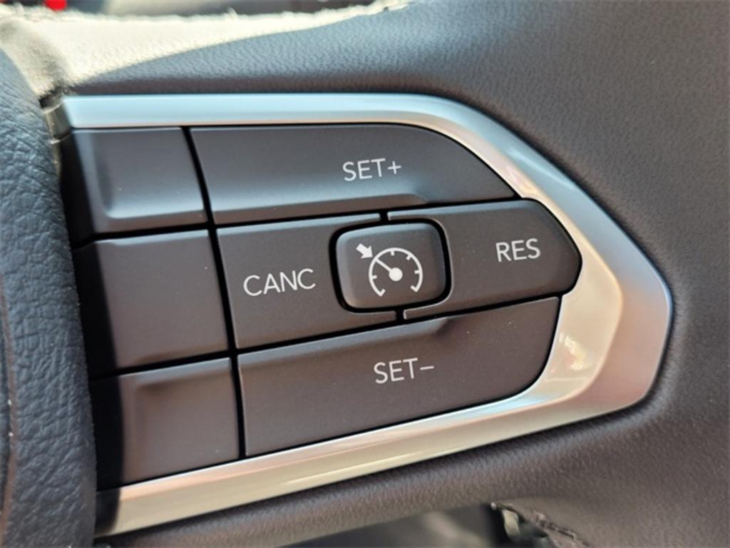2023 Jeep Compass - $34,733