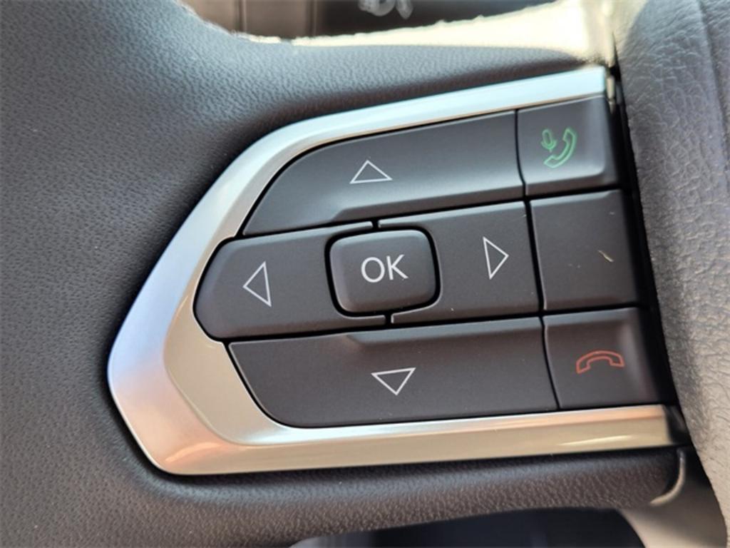 2023 Jeep Compass - $34,733