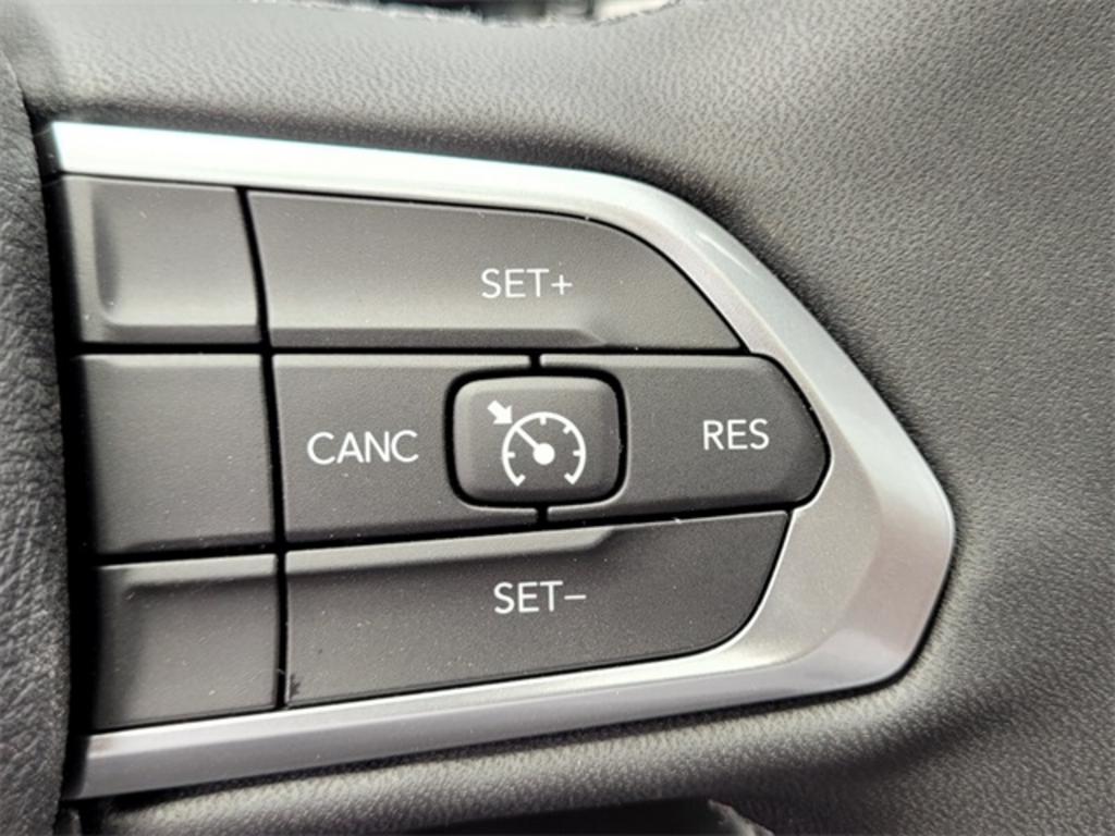 2023 Jeep Compass - $35,486