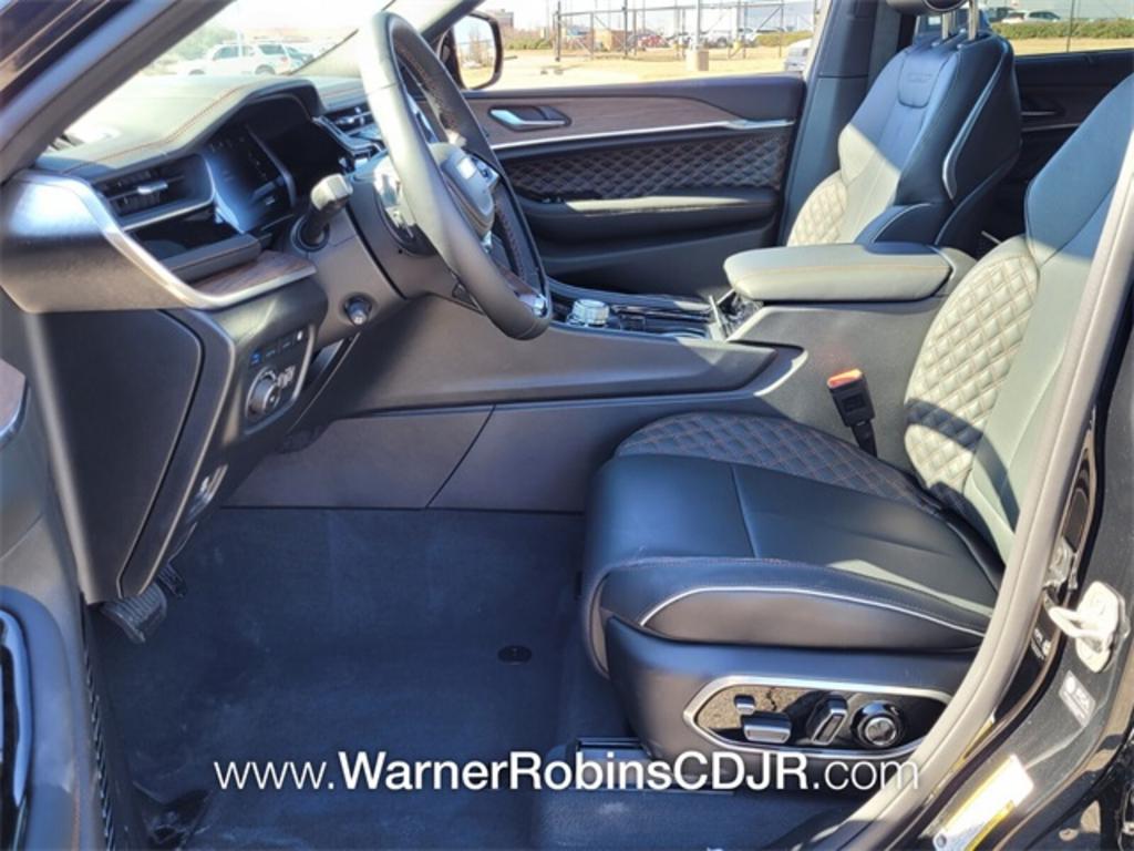 2023 Jeep Cherokee - $73,781