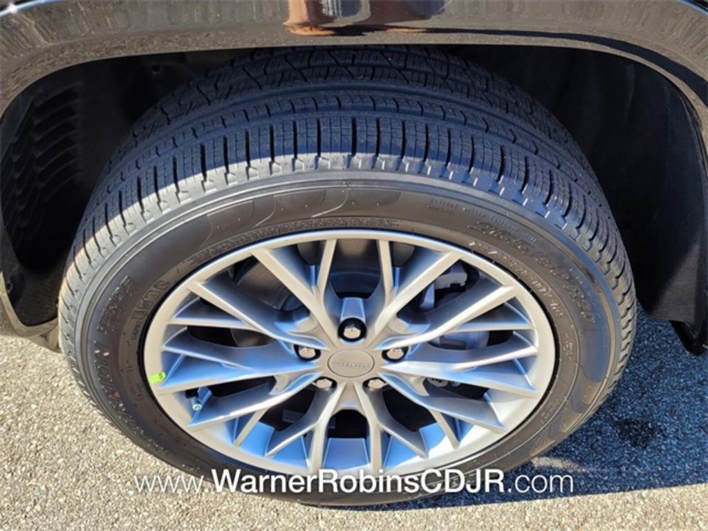 2023 Jeep Cherokee - $73,781