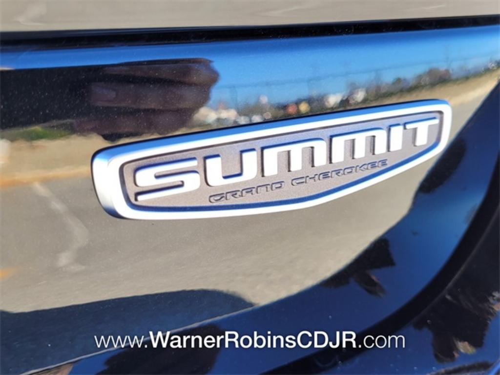 2023 Jeep Cherokee - $73,781