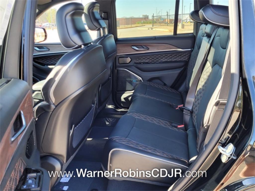 2023 Jeep Cherokee - $73,781