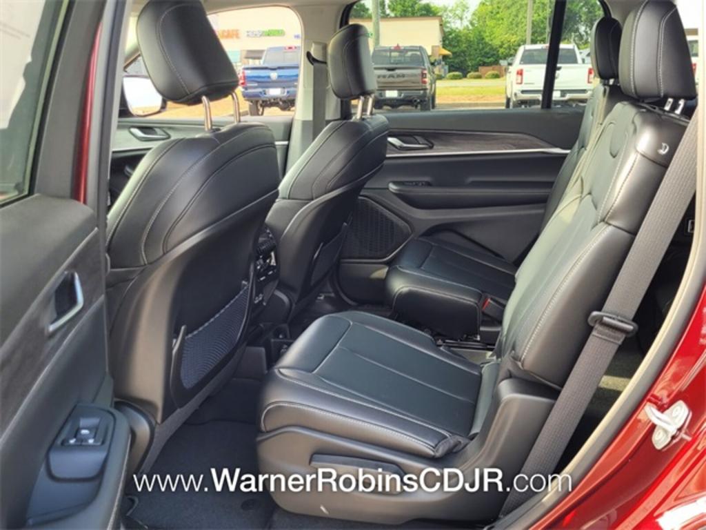 2023 Jeep Cherokee - $51,536
