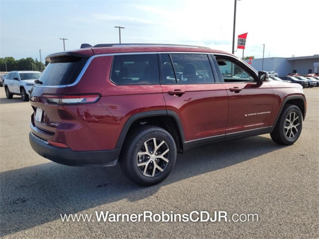 2023 Jeep Cherokee - $51,536