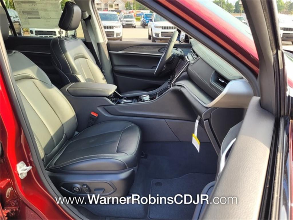 2023 Jeep Cherokee - $51,536