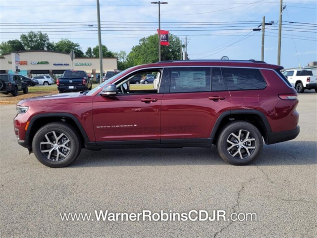 2023 Jeep Cherokee - $51,536