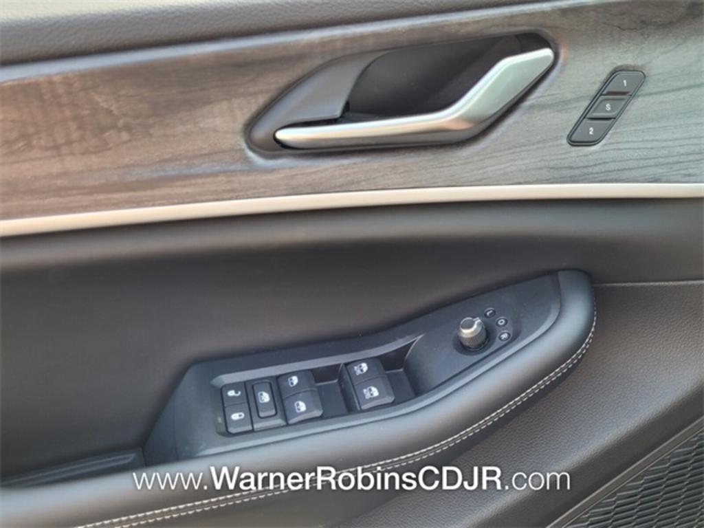 2023 Jeep Cherokee - $51,536