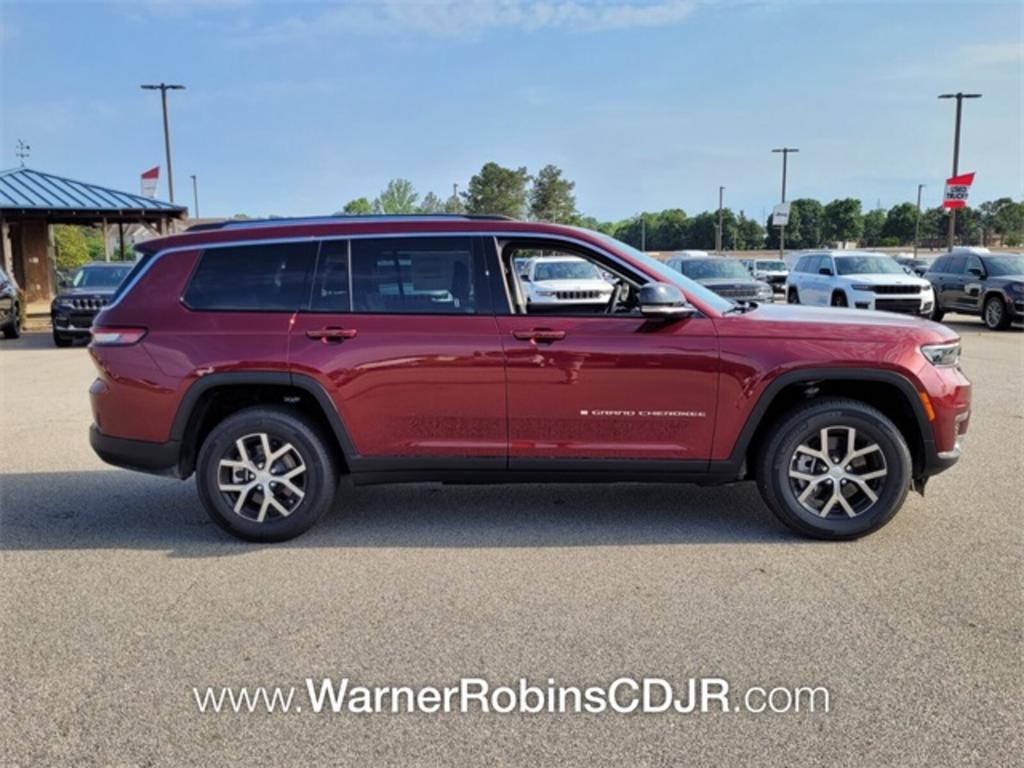 2023 Jeep Cherokee - $51,536