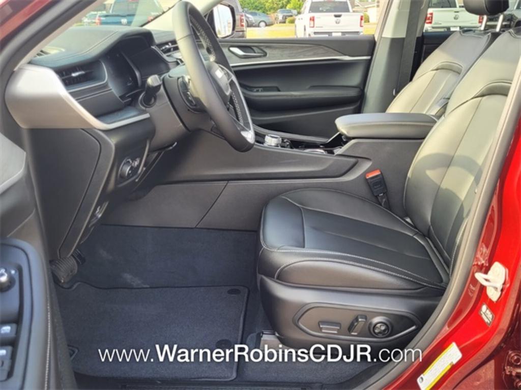 2023 Jeep Cherokee - $51,536
