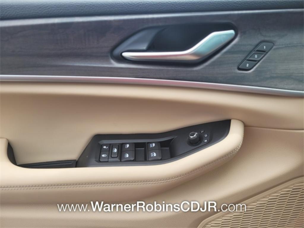 2023 Jeep Cherokee - $53,322