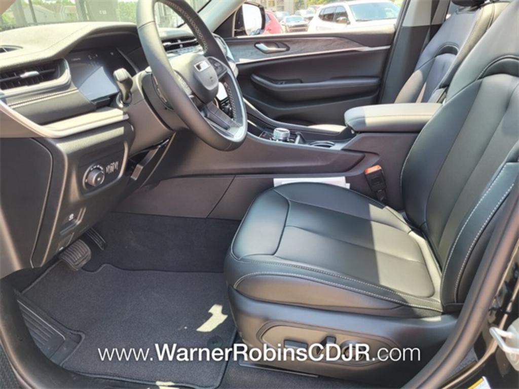 2023 Jeep Cherokee - $53,626