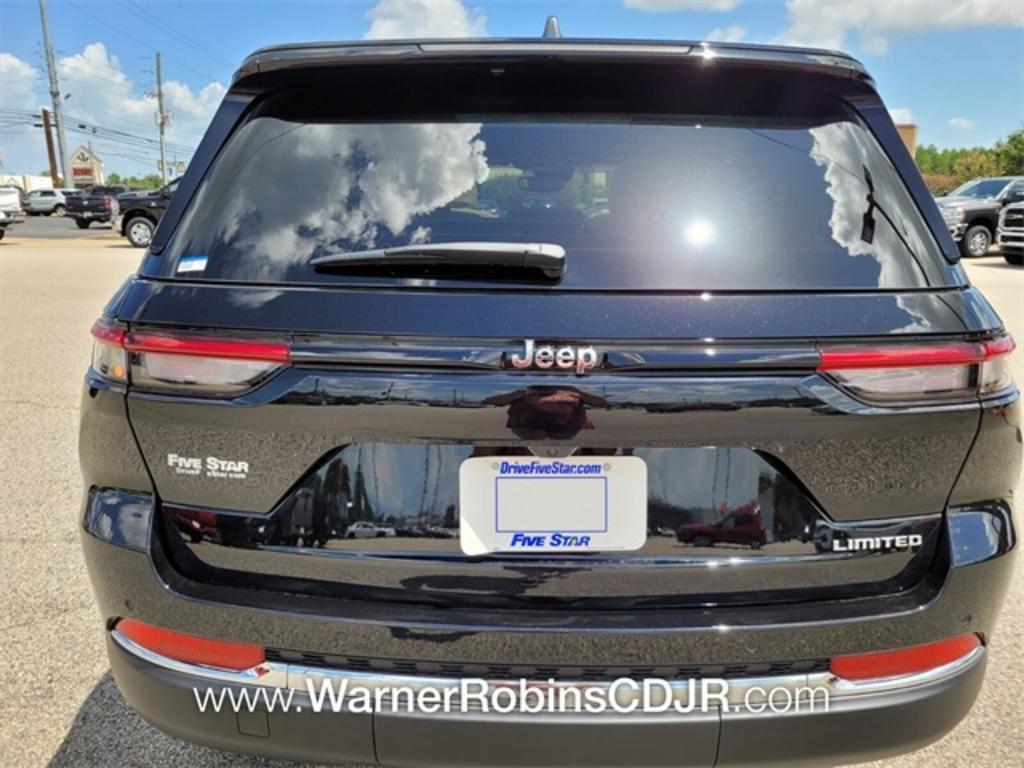2023 Jeep Cherokee - $51,706