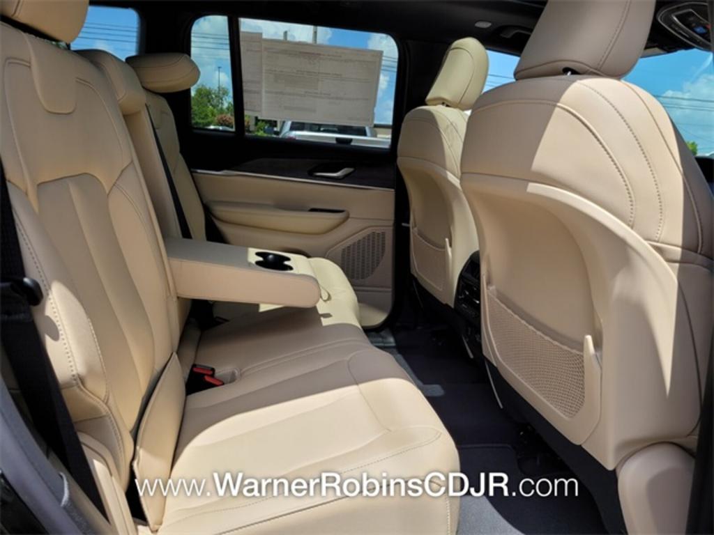 2023 Jeep Cherokee - $51,706
