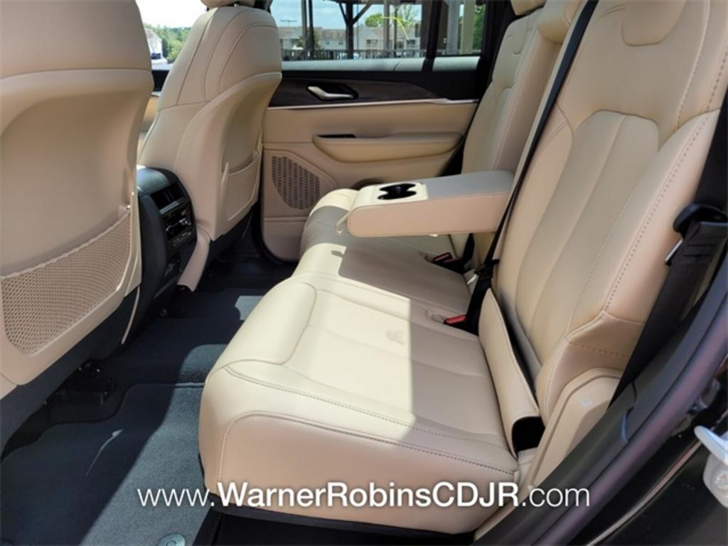 2023 Jeep Cherokee - $51,706