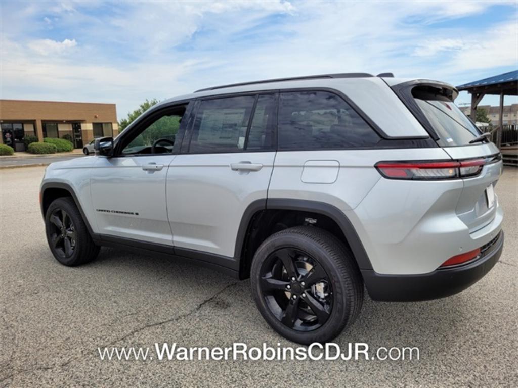 2023 Jeep Cherokee - $46,898