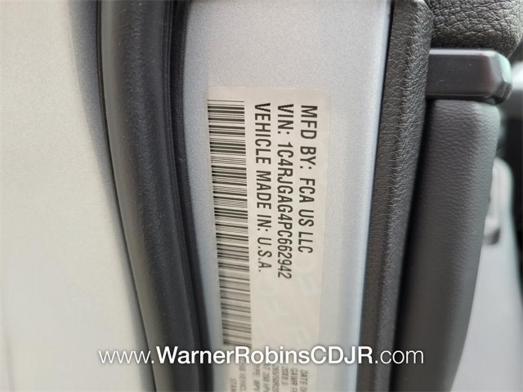 2023 Jeep Cherokee - $46,898