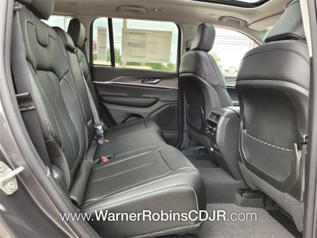 2023 Jeep Cherokee - $51,395