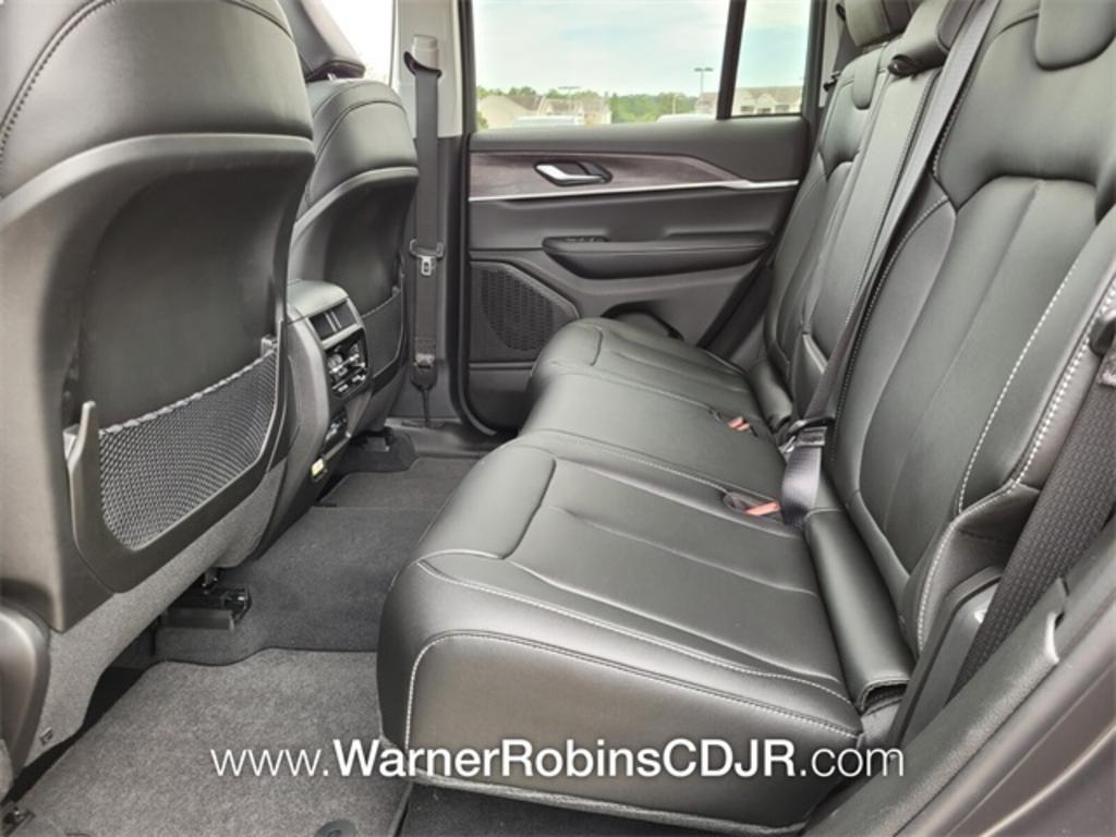 2023 Jeep Cherokee - $51,395