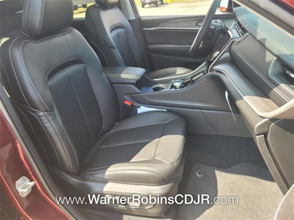 2023 Jeep Cherokee - $51,395