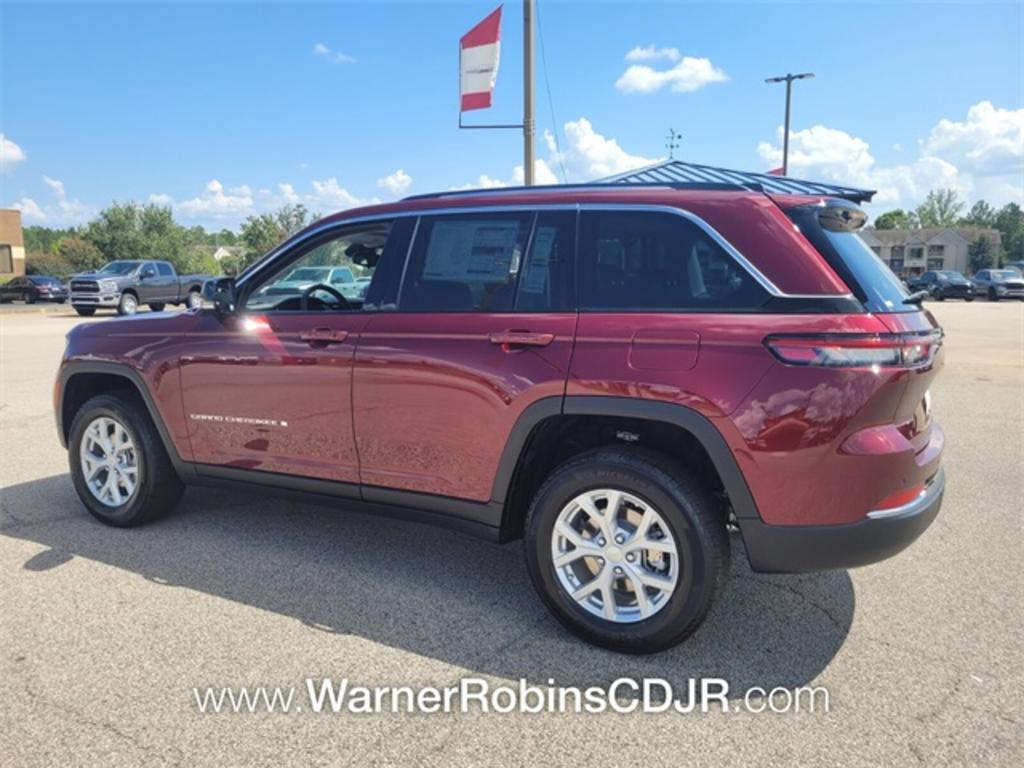 2023 Jeep Cherokee - $51,395