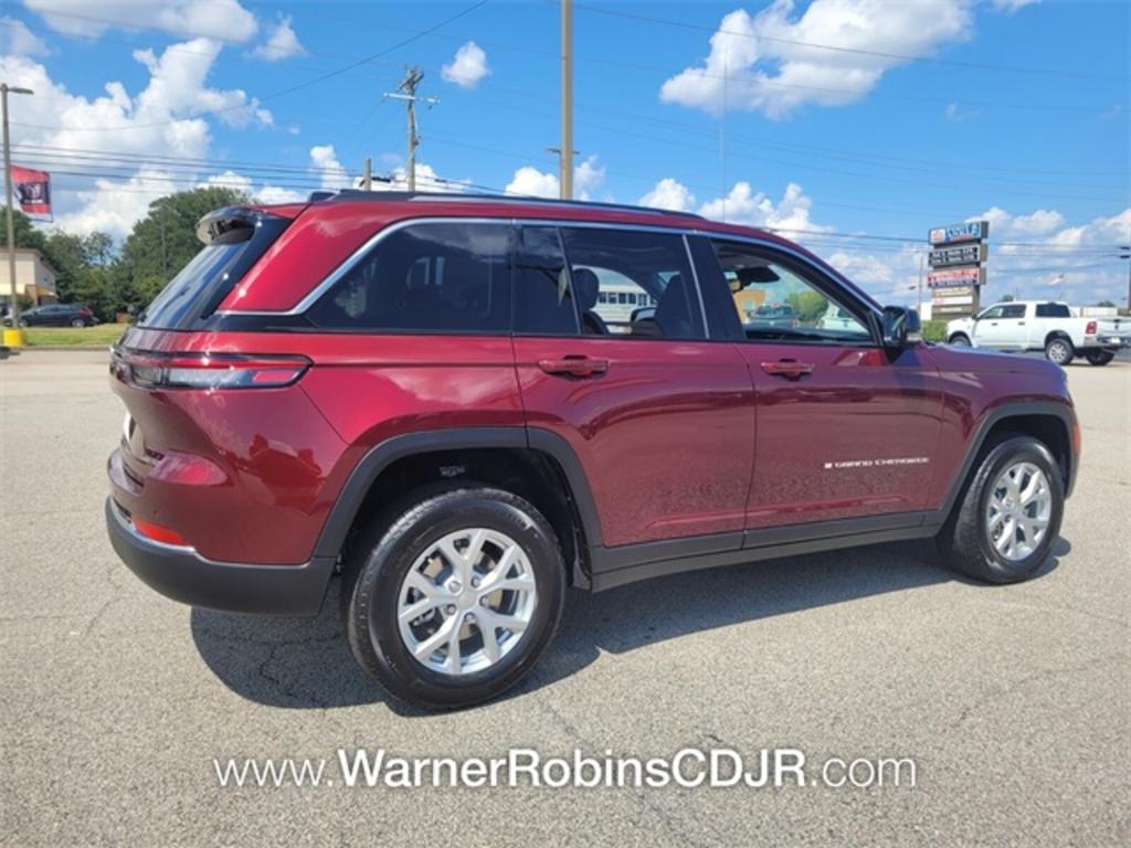 2023 Jeep Cherokee - $51,395