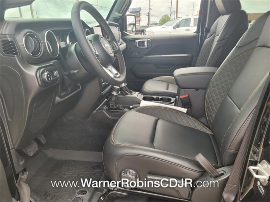 2023 Jeep Gladiator - $53,195