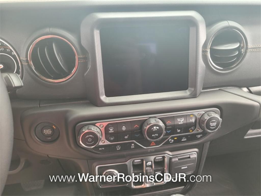 2023 Jeep Gladiator - $53,195