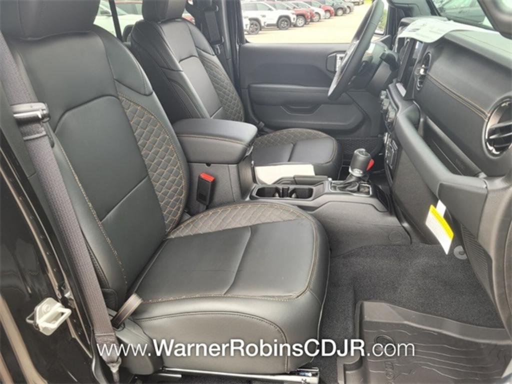 2023 Jeep Gladiator - $53,195