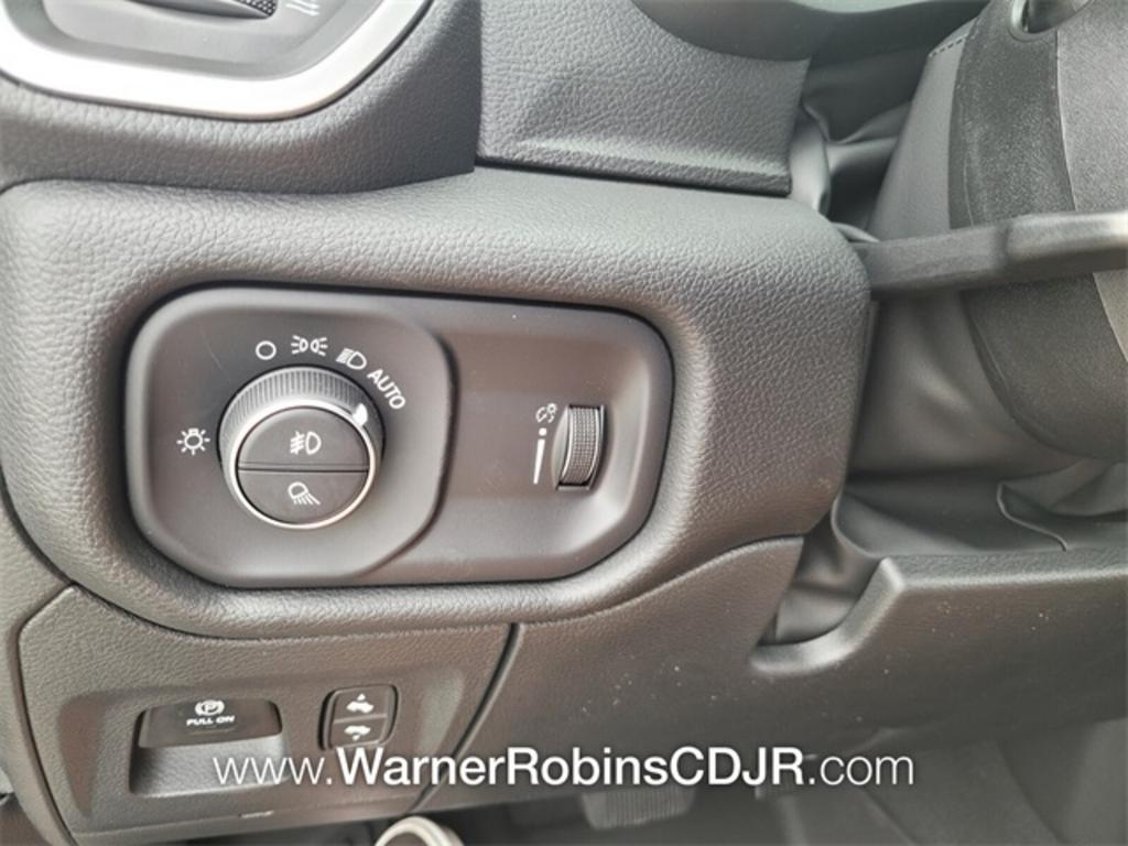 2023 Ram 1500 - $60,043