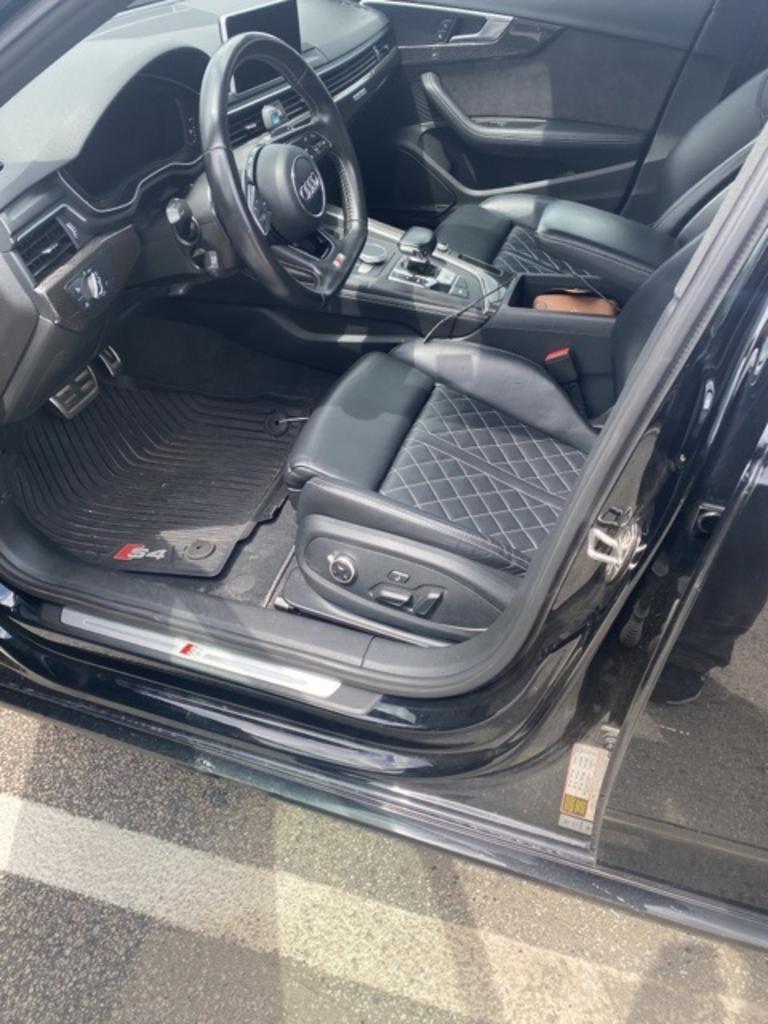 2018 Audi S4 - $32,000