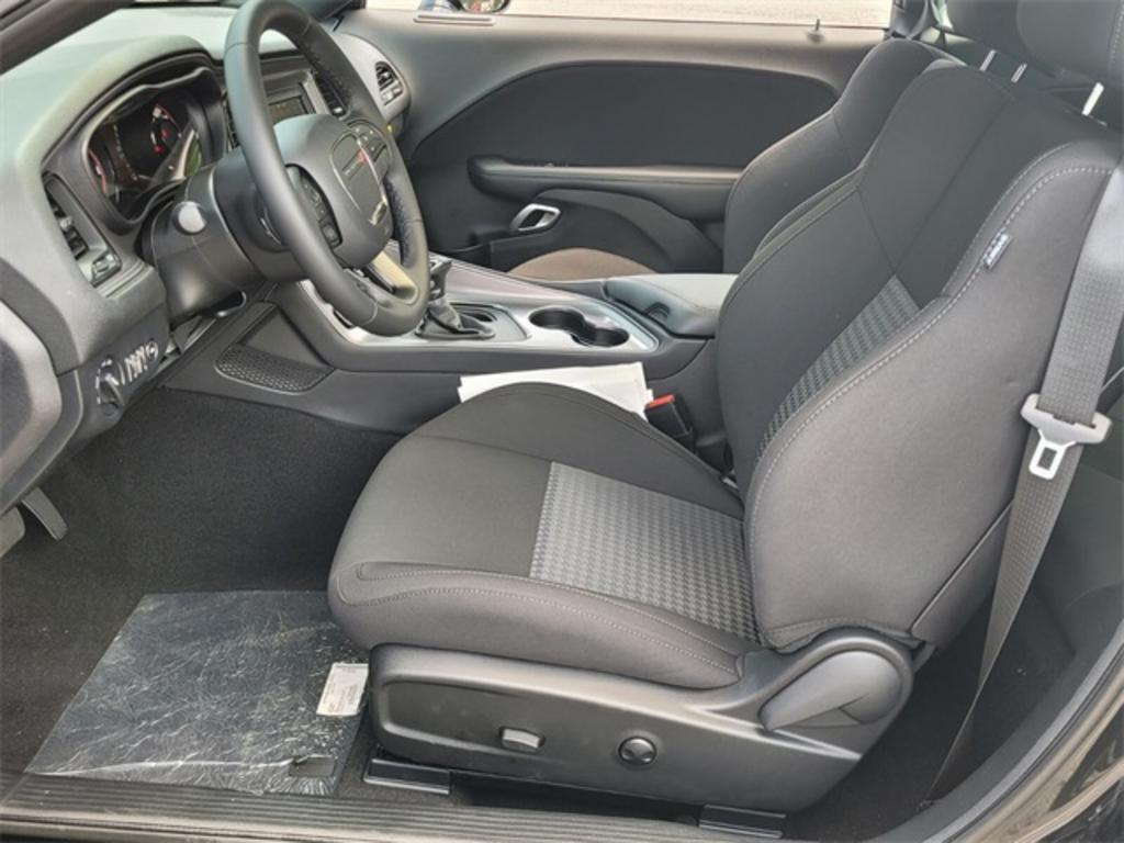 2023 Dodge Challenger - $37,520