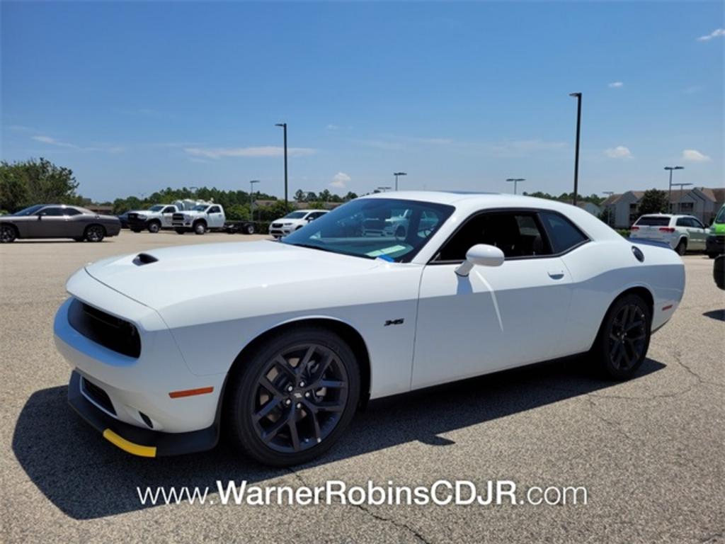2023 Dodge Challenger - $46,253
