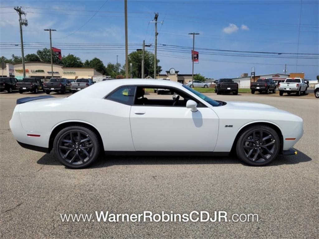 2023 Dodge Challenger - $43,392
