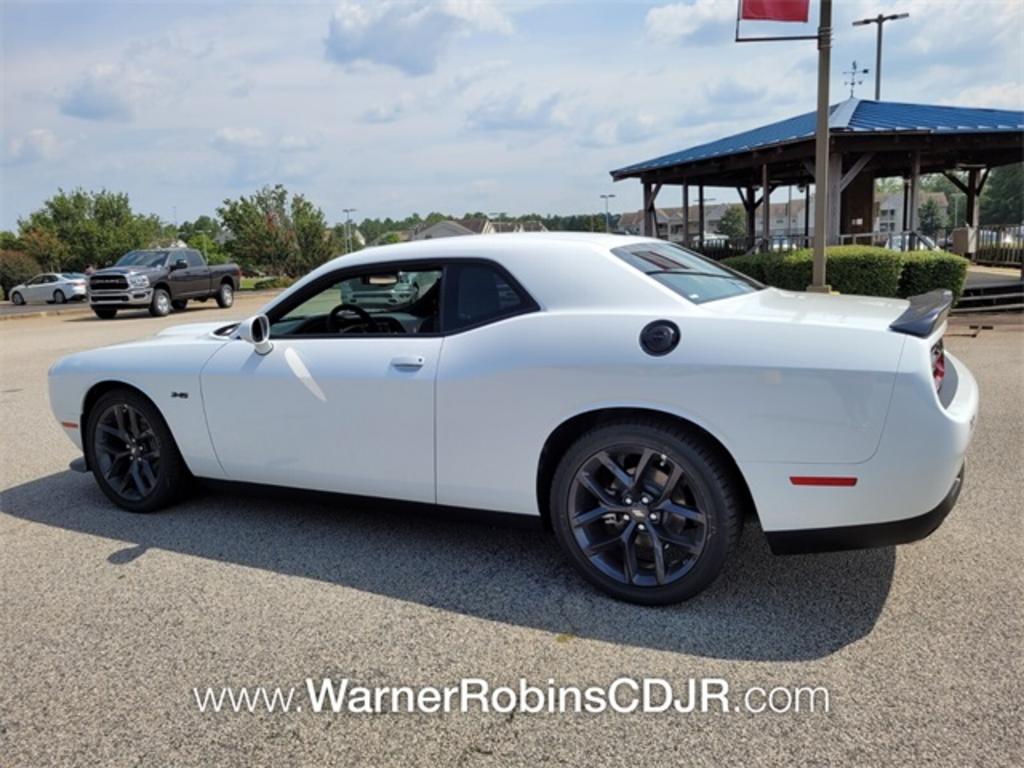 2023 Dodge Challenger - $43,392