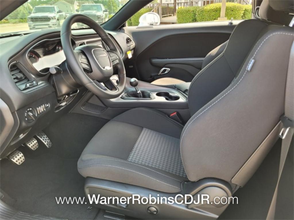 2023 Dodge Challenger - $43,392
