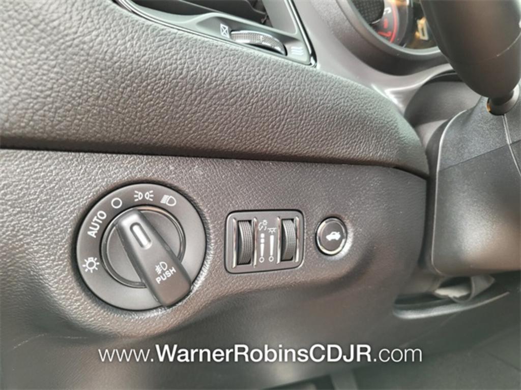 2023 Dodge Challenger - $39,150