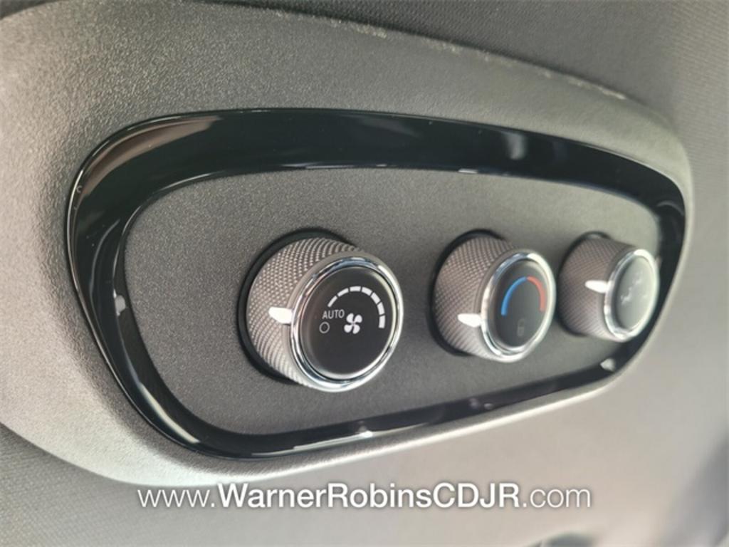 2023 Dodge Durango - $61,025